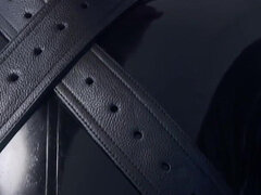 Amatør, Bdsm, Fangenskap, Sperm skott, Fetisj, Latex, Maskinknulling, Onani