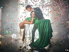 18 éves, Popó, Monumentális dákó, Cumizás, Kutya póz, Vöröshajú, Vékony, Tini