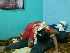 Red Saree Bhabhi Want Boyfriends Cock