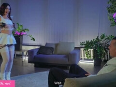 Hot MILF Jeny Smith Flashes Tits & Pussy to Guy - Will They Jerk Off Together?
