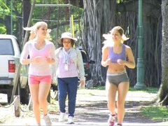 Dichtbij, Extreem, Masturbatie, Orgasme, Openbaar, Alleen, Spuiten, Onder de rok