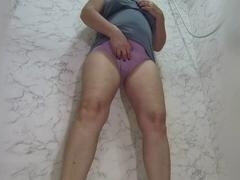 Amateur, Salle de bains, Belle grosse femme bgf, Fait maison, Mature, Mère que j'aimerais baiser, Culottes ou slips