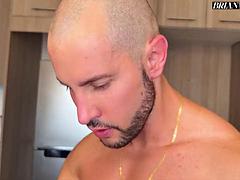 Velike joške, Hardcore, Hd, Latinka, Mehičanka, Prvoosebno snemanje seksa, Trojček, Joške