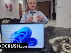 Amerikanisch, Blasen, Besamung, Papi, Kehlenfick, Hd, Nackt, Taboo