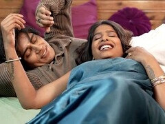 Tante, Grosse bite, Sucer une bite, Indienne, Maman, Mamelons, Chatte, Adolescente