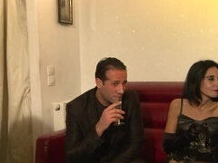 Анальный секс, Пухленькие, Группа, Секс без цензуры, Белье, Милф, В офисе, Порнозвезда