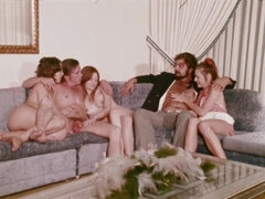 Américain, Gros seins, Éjaculer dans la bouche, Groupe, Maigrichonne, Adolescente, Nénés, Rétro ancien