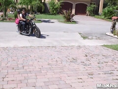 Muslim babes hot threesome porn