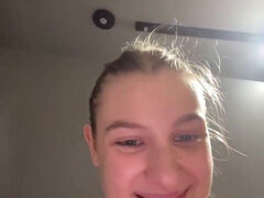 18, Stora tuttar, Gym, Hemmagjord, Naken, Solo, Sprutande, Tonåring