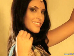 Asiater, Brunette, Inder, Massasje, Milf