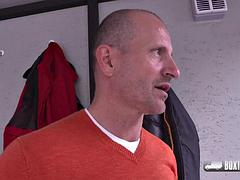 Blondýna, Kuřba, Creampie, Hardcore, Výprask, Masáž, Na veřejnosti