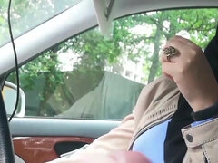 Amatør, Arabisk, Kukk suging, Bil, Hæler, Moden, Skjørt, Strømper