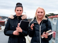 Anal, Rumpe, Kukk suging, Kvinner mann, Runke, Strømper, Tenåring, Trekant