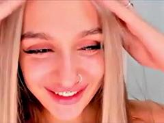 금발의, 핑거링, 레즈비언, 대단히, 수음, 젖가슴, 장난감들, 웹캠