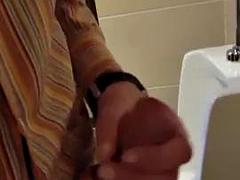 Grote lul, Homo, Masturbatie, Pornster, Openbaar, Douche, Alleen