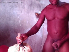 아마추어, 큰 엉덩이, 큰 음경, 약간 뚱뚱한, 깊은목구멍, 피스팅, 게이, 청소년