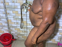 Shower Time for Thick Stepmama