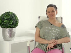 Charming vixen emotion-charged porn scene