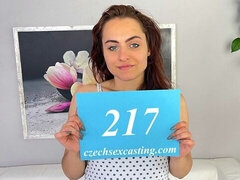 오랄섹스, 체코인, 도기스타일, 하드코어, 빨간 머리, 면도된