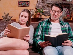 18, Velika rit, Velik kurac, Velike joške, Fafanje, Lizanje, Koščena, Najstnice