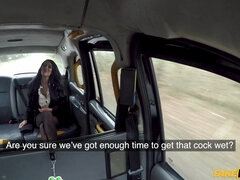 Analny, Tyłek, Obciąganie, Brunetka, Cycata, Palcówka, Biuro, Rajstopy