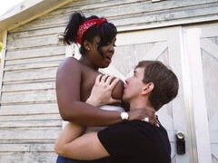 Markus Dupree bangs dark-skinned bitch outdoors