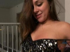 Zoey Foxx cums to Vegas with you!