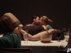 Veľký zadok, Veľké péro, Kuřba, Na psíka, Prirodzené prsia, Orgie, Teenka, Kozičky