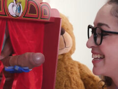 Surprise for a Cute Inexperienced Doll Big Cock with a Bow
