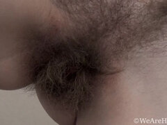 Arsch, Braunhaarige, Behaart, Lingerie, Masturbation