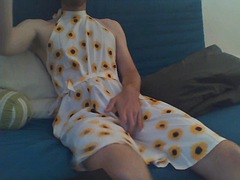 The cutest flower dress for a summer crossdresser pt.1