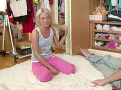 18 años, Corridas faciales, Pequeña, Flaco, Adolescente