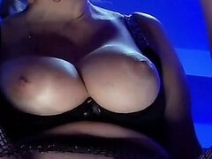 Amaterji, Analno, Velika rit, Par, Prišlo v usta, Dekle drka tiča, Italijanka, Zrela