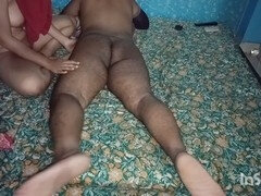 Mature woman Shreya enjoys licking pussy in a steamy young and old encounter