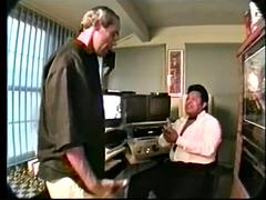 Bambino, Tette grandi, Brunetta, Doppia penetrazione, Hardcore, Matura, Mamma che vorrei scoparmi, Tette