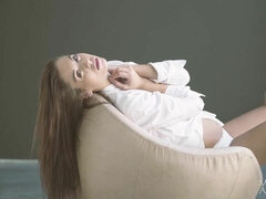 Amatör, Fingering, Onani, Naturliga tuttar, Mager, Solo, Strippning, Tuttar