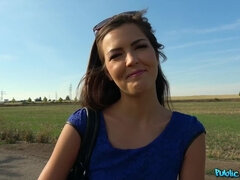 Amatör, Avsugning, Brunett, Doggystyle, Naturliga tuttar, Liten och nätt, Piercing, Fitta