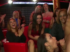 Črnke, Kurac, Obrazno, Hardcore, Medrasni seks, Milf, Zabava, Pornozvezde