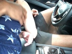 Amatéři, Černé, Auto, Táta, Milf žcbp, Mamina, Venku, Na veřejnosti