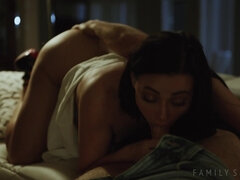 Betrug, Familie, Handjob, Lecken, Natürlichen titten, Muschi, Titten, Ehefrau