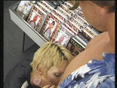 Cumizás, Pár, Szájba élvezés, Európai, Német, Nyilvános, Rövid haj, Régebbi évjáratú pornó