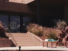 Noire, Éjaculation interne, Tir de sperme, Gorge profonde, Branlette thaïlandaise, Hard, Embrassement, Plan cul à trois