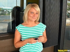 Enticing Casey Cumz - side fuck movie - RK Prime