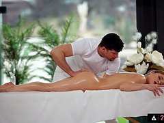 Cutie Alexa Flexa Gets Her Tiny Asshole Drilled By Big Cock