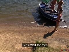 Ranta, Sormetus, Neljän kimppa, Tyttöystävä, Lesbo, Selkäsauna, Pillu, Märkä