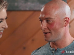 Ložnice, Velké kozy, Creampie, Na pejska, Fetiš, Výprask, Piercing, Pička