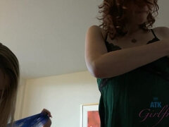 Blond, Kukk suging, Orgasme, Petite, Barbert, Sover, Pupper, Vibrator