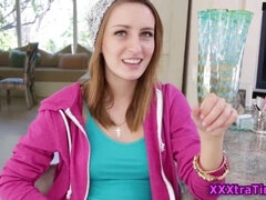 Pompino, Schizzo di sborra, Da dietro, Sega, Hardcore, Hd, Piccola, Ragazza