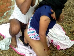 Ερασιτέχνης, Αράβισσα, Θεία, Βρετανός, Μελαχροινή, Ινδιάνος, Ώριμη γυναίκα, Δημόσιο