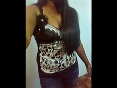 Darshika madam-femdom lanka-mistress darshika-wewal massage